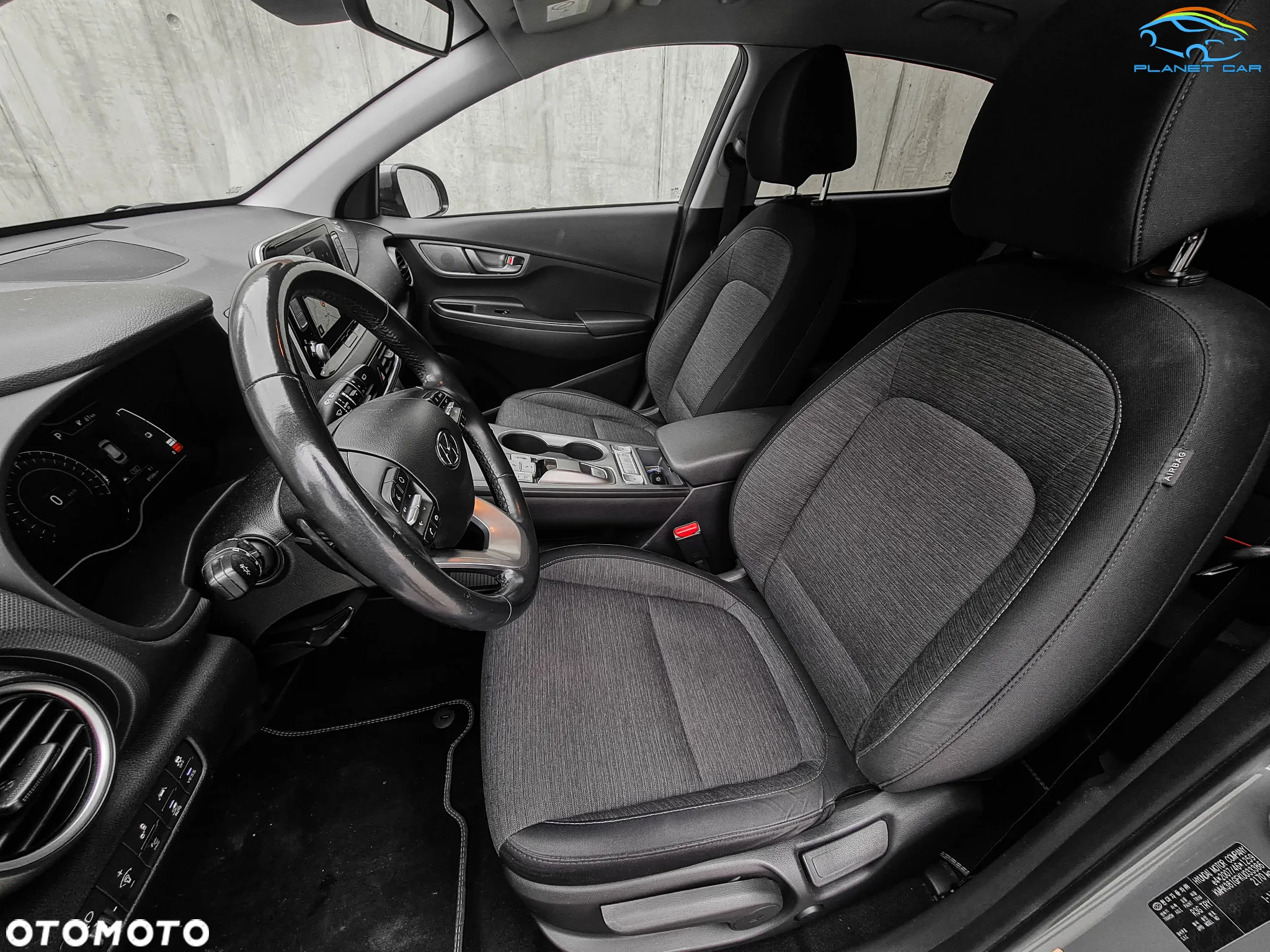 Hyundai Kona Electric 64kWh Premium - 15
