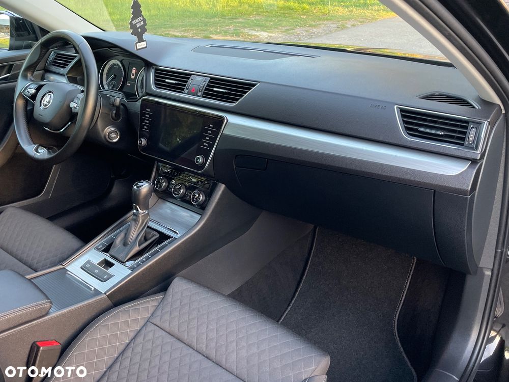 Skoda Superb 2.0 TDI SCR Ambition DSG - 12