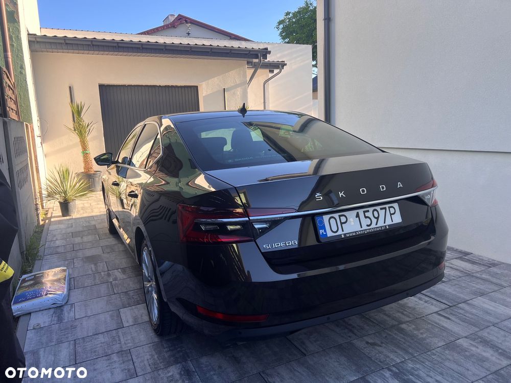 Skoda Superb 1.5 TSI Ambition DSG - 9