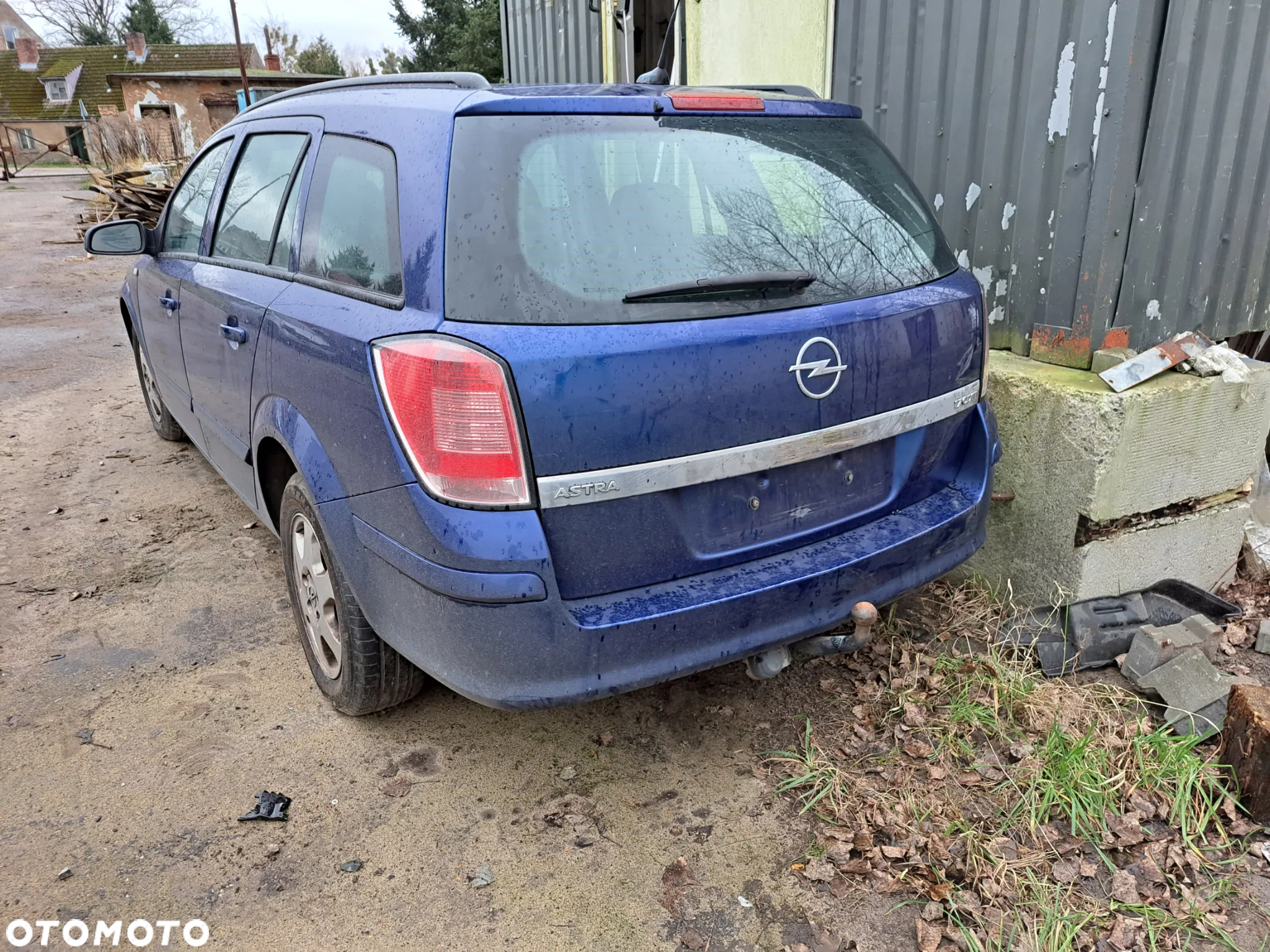 OPEL ASTRA H KOMBI 1,7 CDTI , Części, lampa, maska, błotnik, szyba, alternator - 3