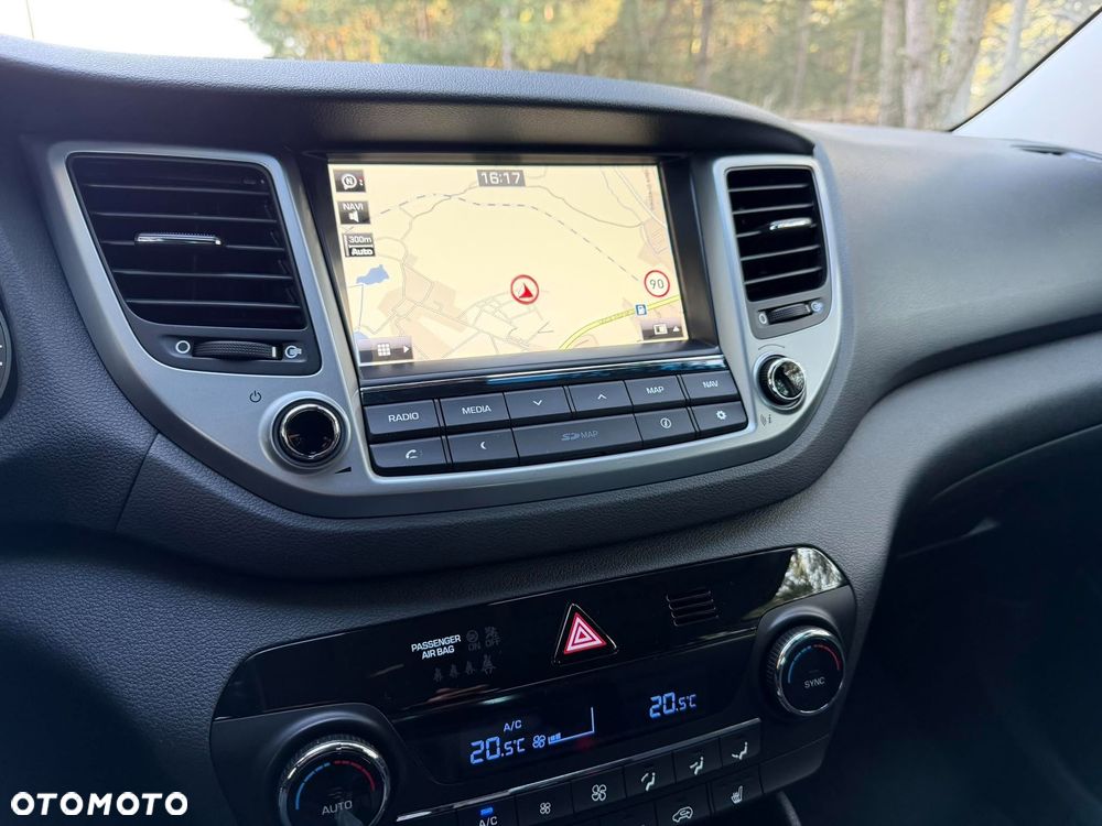 Hyundai Tucson blue 1.7 CRDi 2WD DCT Premium - 33