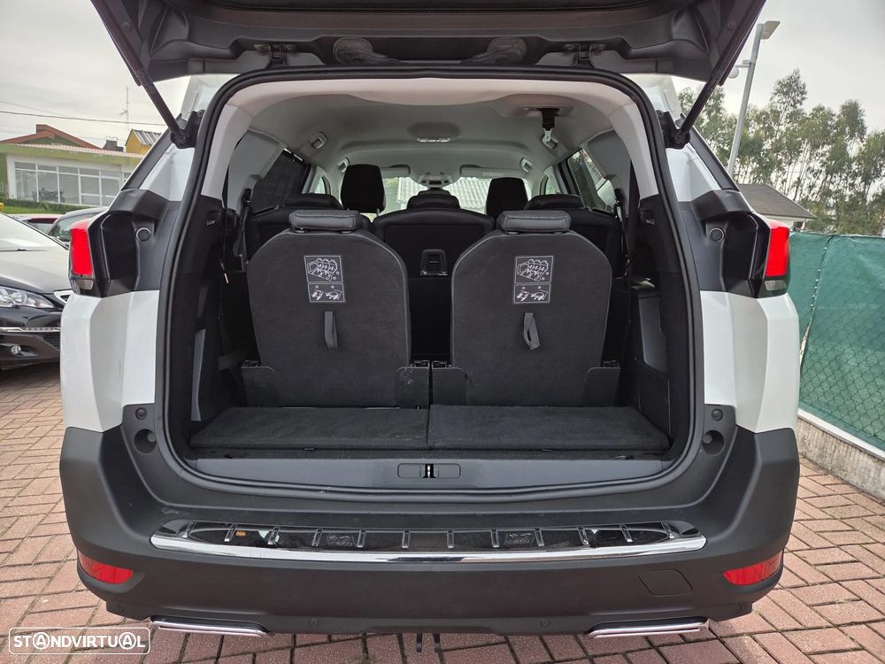 Peugeot 5008 1.5 BlueHDi Allure EAT8 - 9