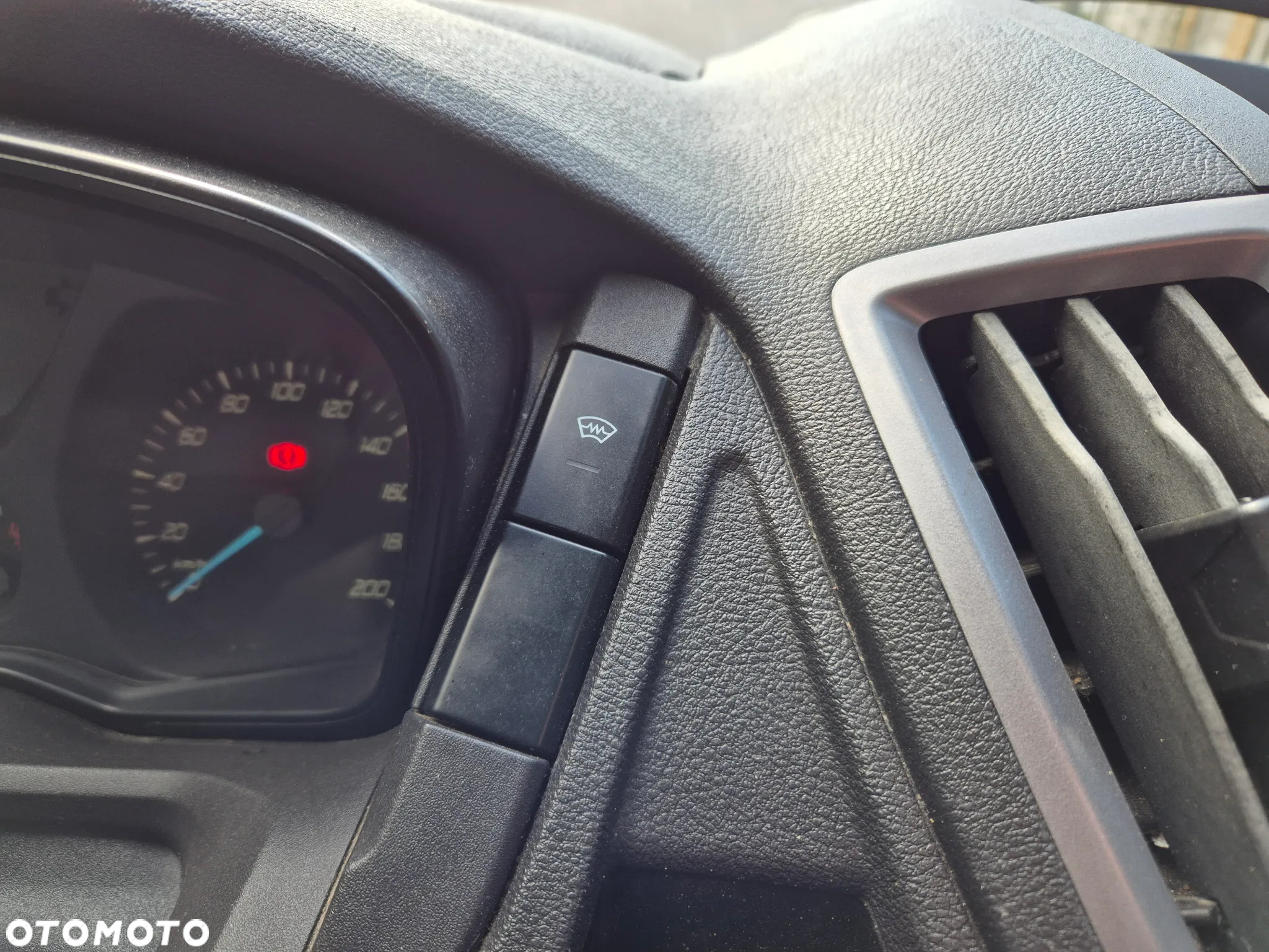 Ford TRANSIT - 14