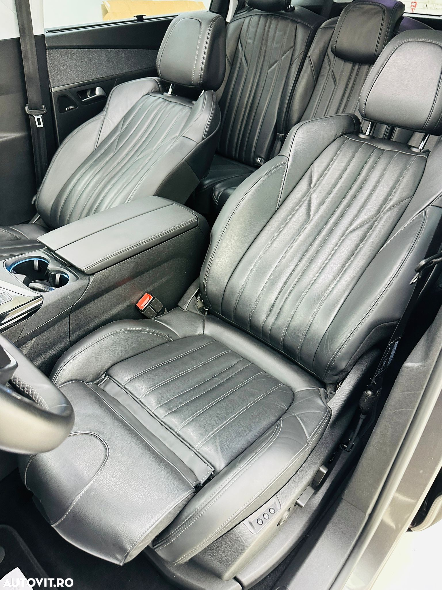 Peugeot 5008 - 25
