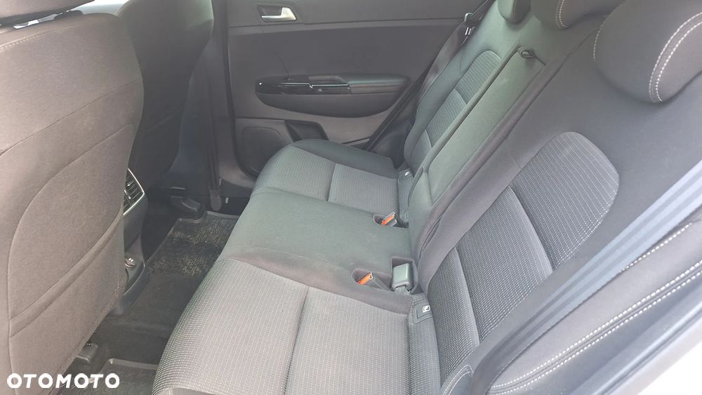 Kia Sportage 1.6 GDI Business Line 2WD - 13