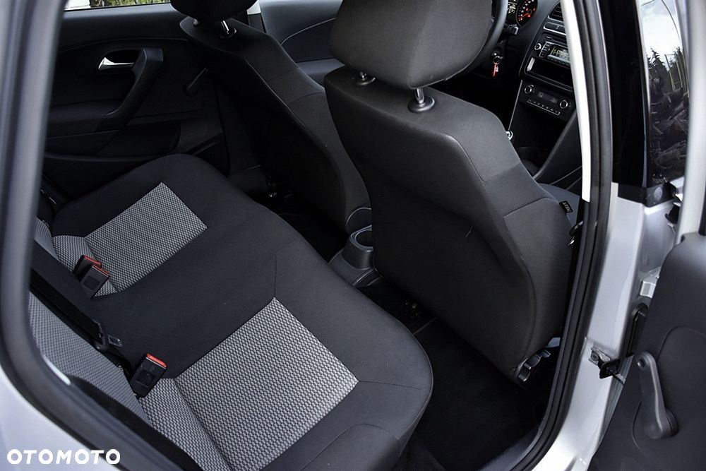 Volkswagen Polo 1.2 Comfortline - 32