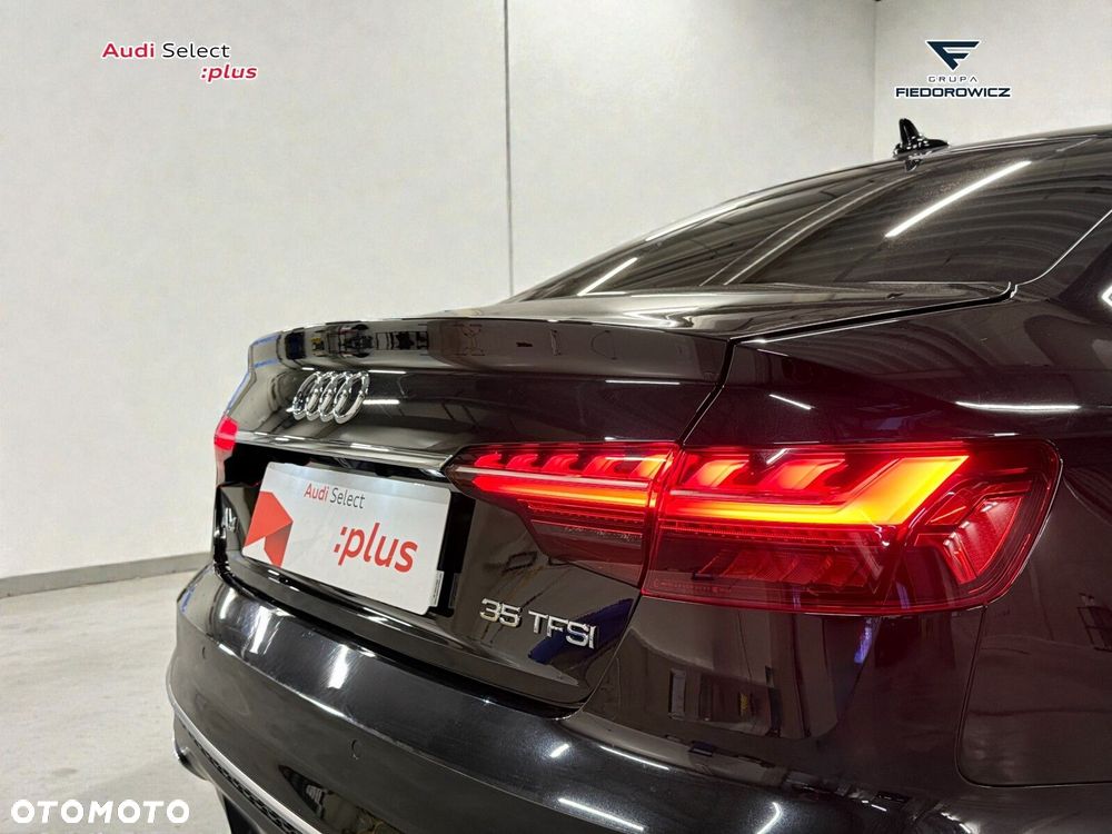 Audi A4 Limousine - 13