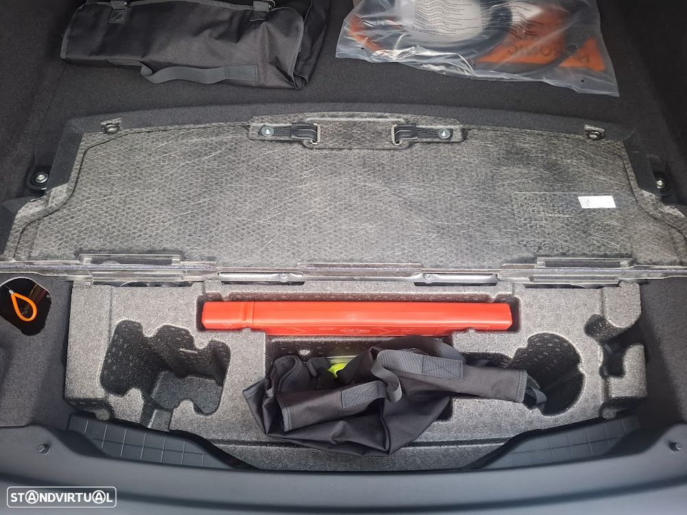 Land Rover Range Rover Velar 2.0 P400e AWD Dynamic SE - 47