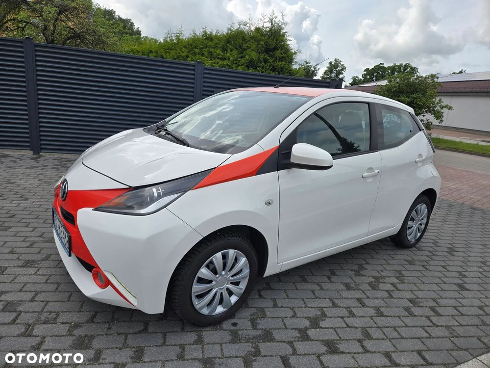 Toyota Aygo x-cite Style Selection - 2