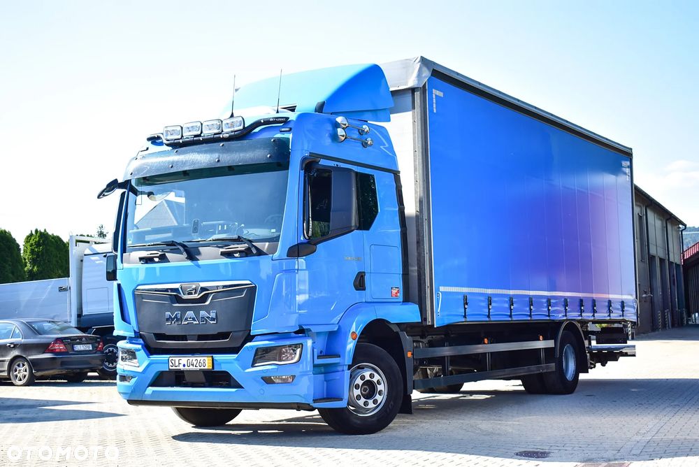 MAN TGM 15.290 /Firanka 7.50 m. + Winda / Euro 6D/ Kabina TM/ Voll LED/ Serwis M.A.N/  Sprowadzony z Niemiec !