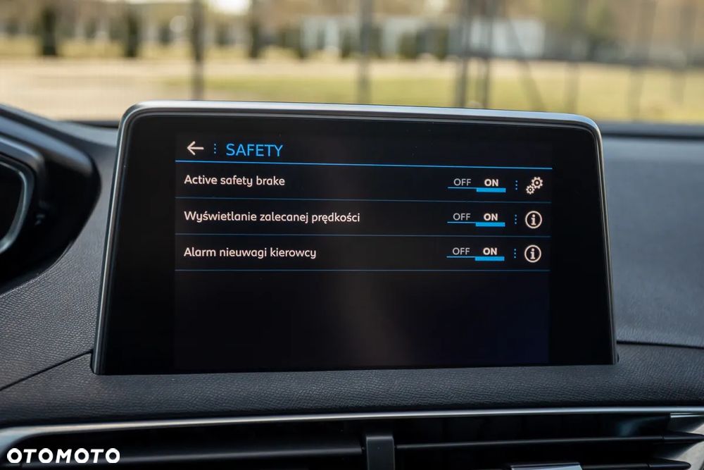 Peugeot 3008 HDi 150 Active - 34