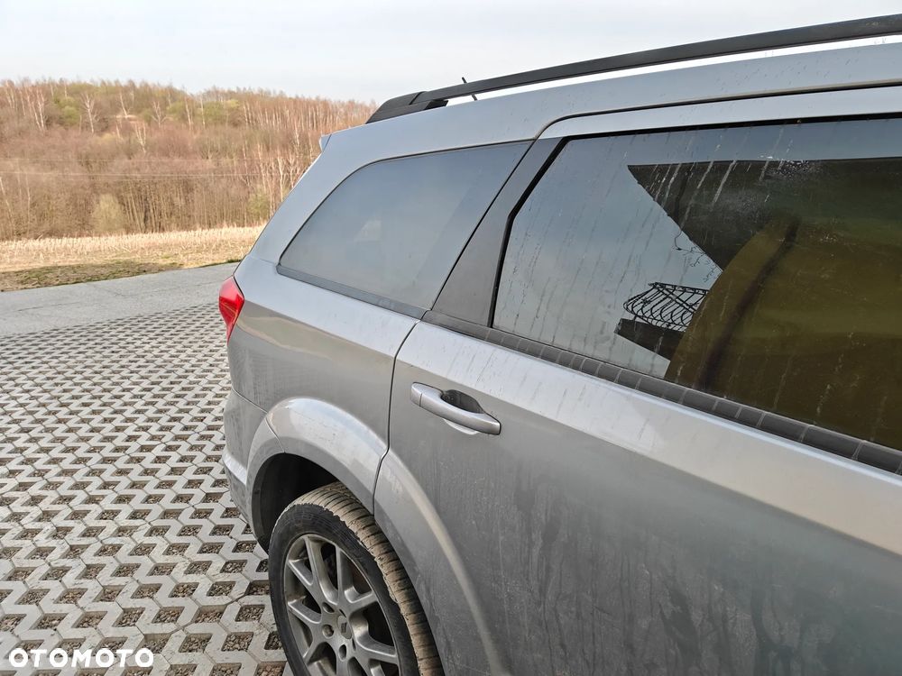 Dodge Journey - 4