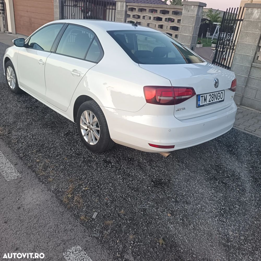 Volkswagen Jetta 1.2 TSI Comfortline - 3