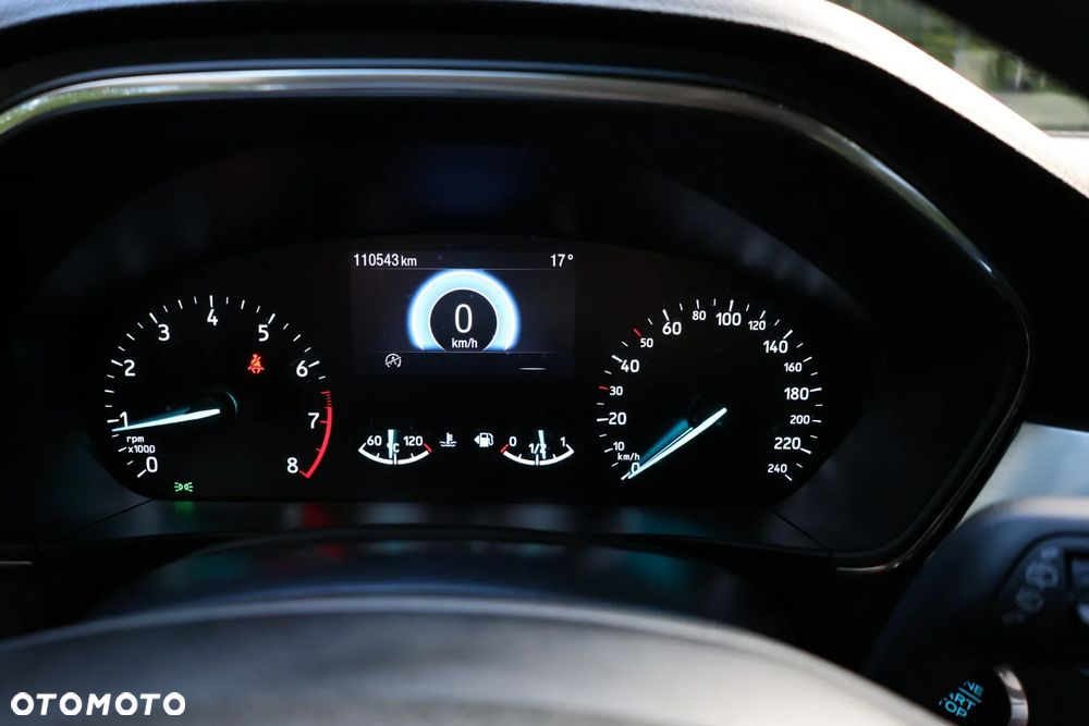 Ford Focus 1.0 EcoBoost Titanium X - 19