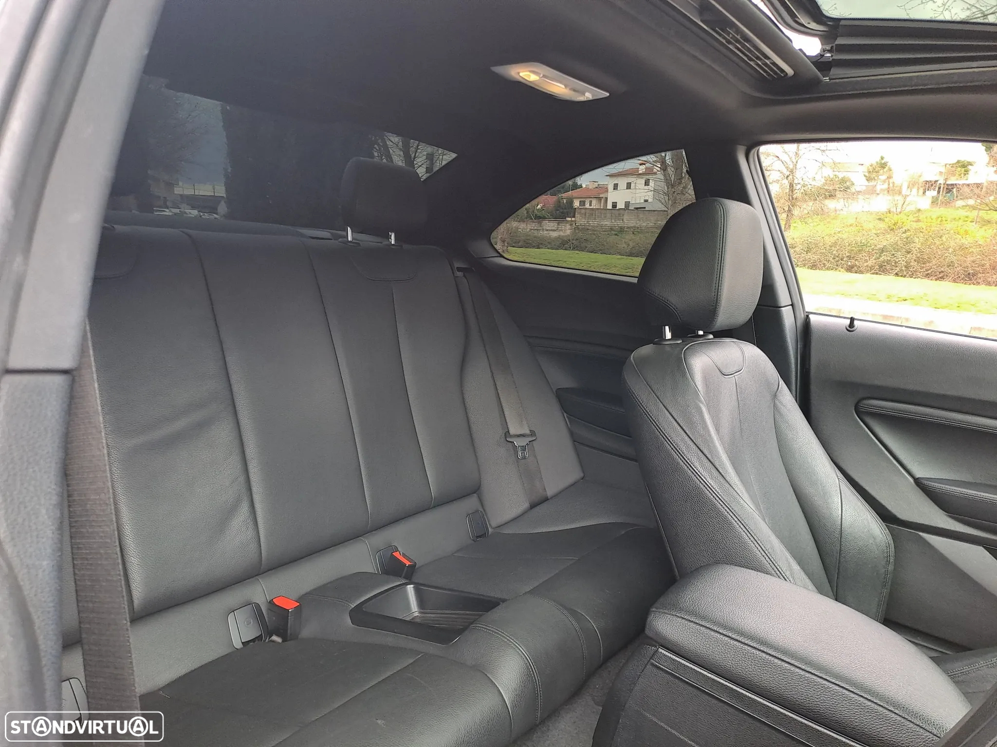 BMW 225 d Coupe Pack M Auto - 12