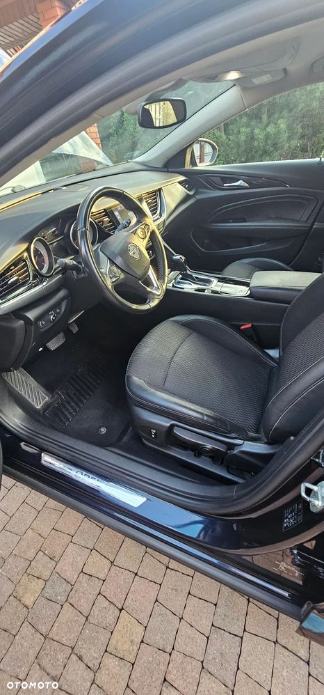 Opel Insignia 1.5 T Innovation S&S - 12