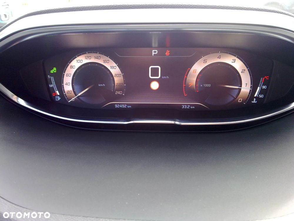 Peugeot 5008 1.6 PureTech GT Line S&S EAT8 - 28