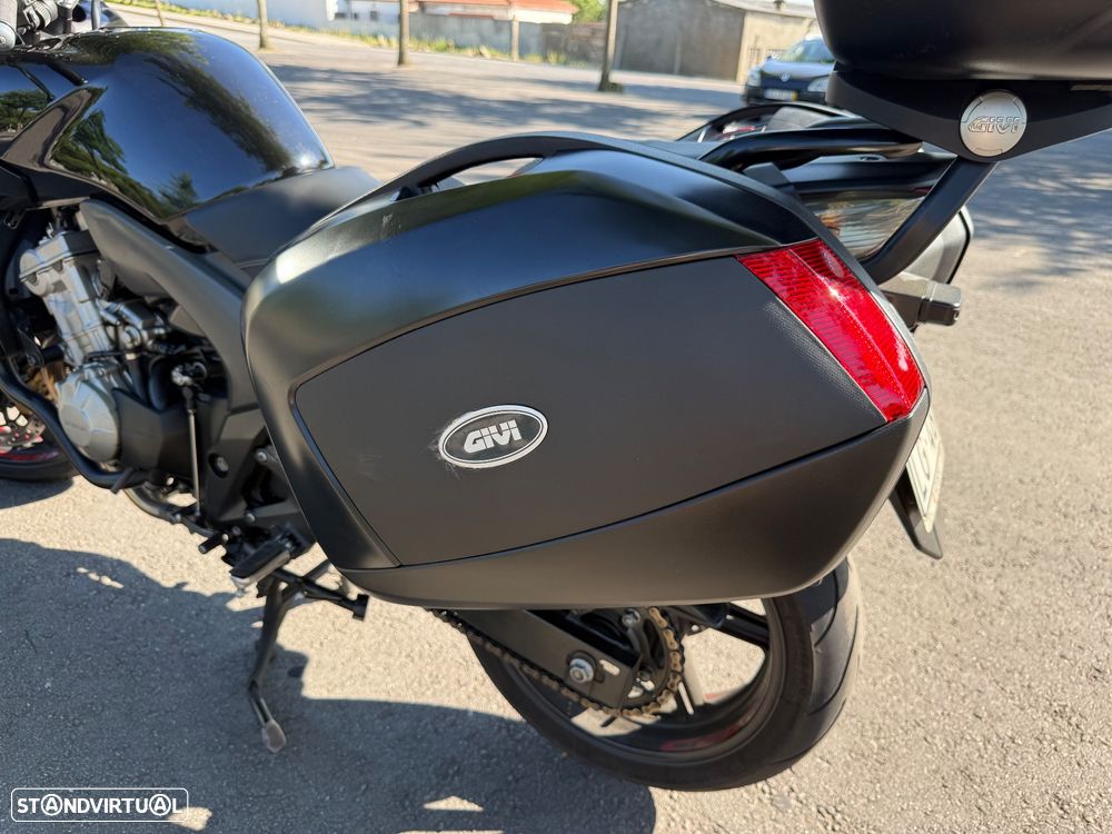 Honda CBF CBF 600 SA - 11