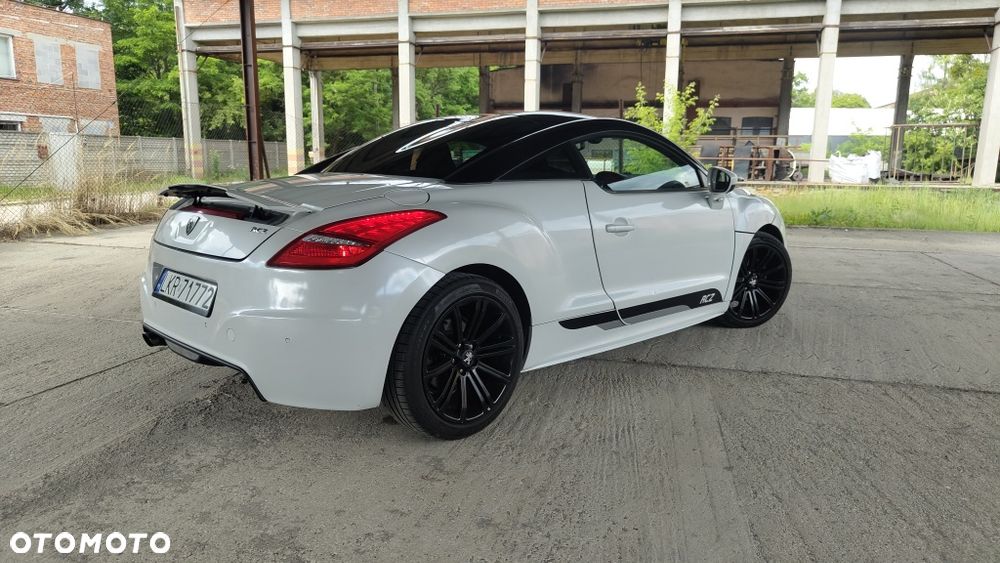 Peugeot RCZ - 3
