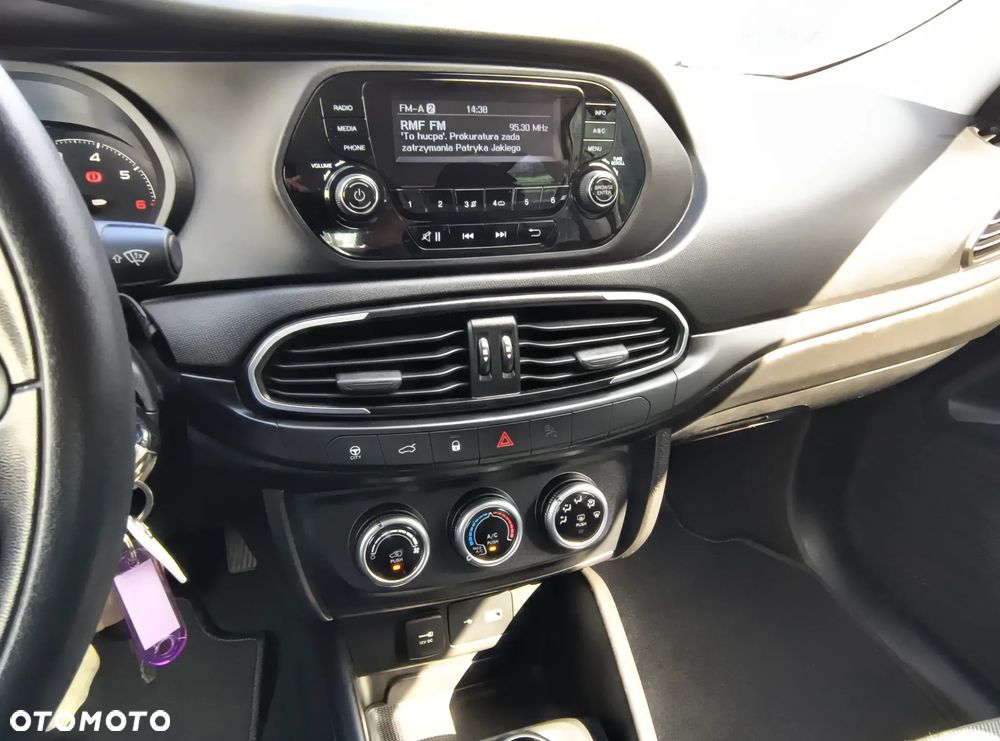 Fiat Tipo 1.4 Classic - 14