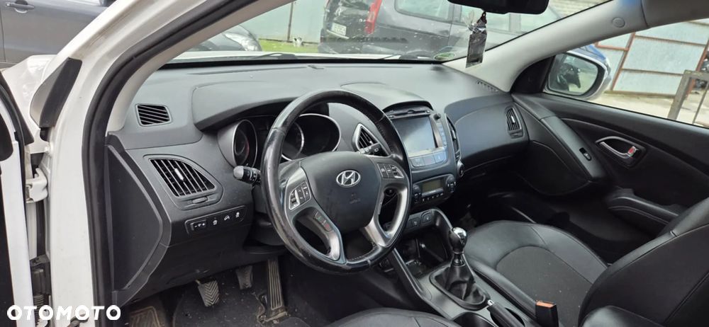 Hyundai IX35 1,7 crdi chłodnica intercooler - 9