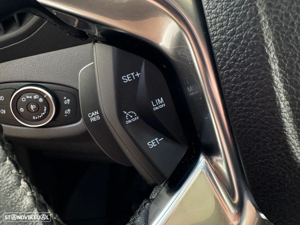 Ford Transit Connect Active FULL EXTRAS - 23