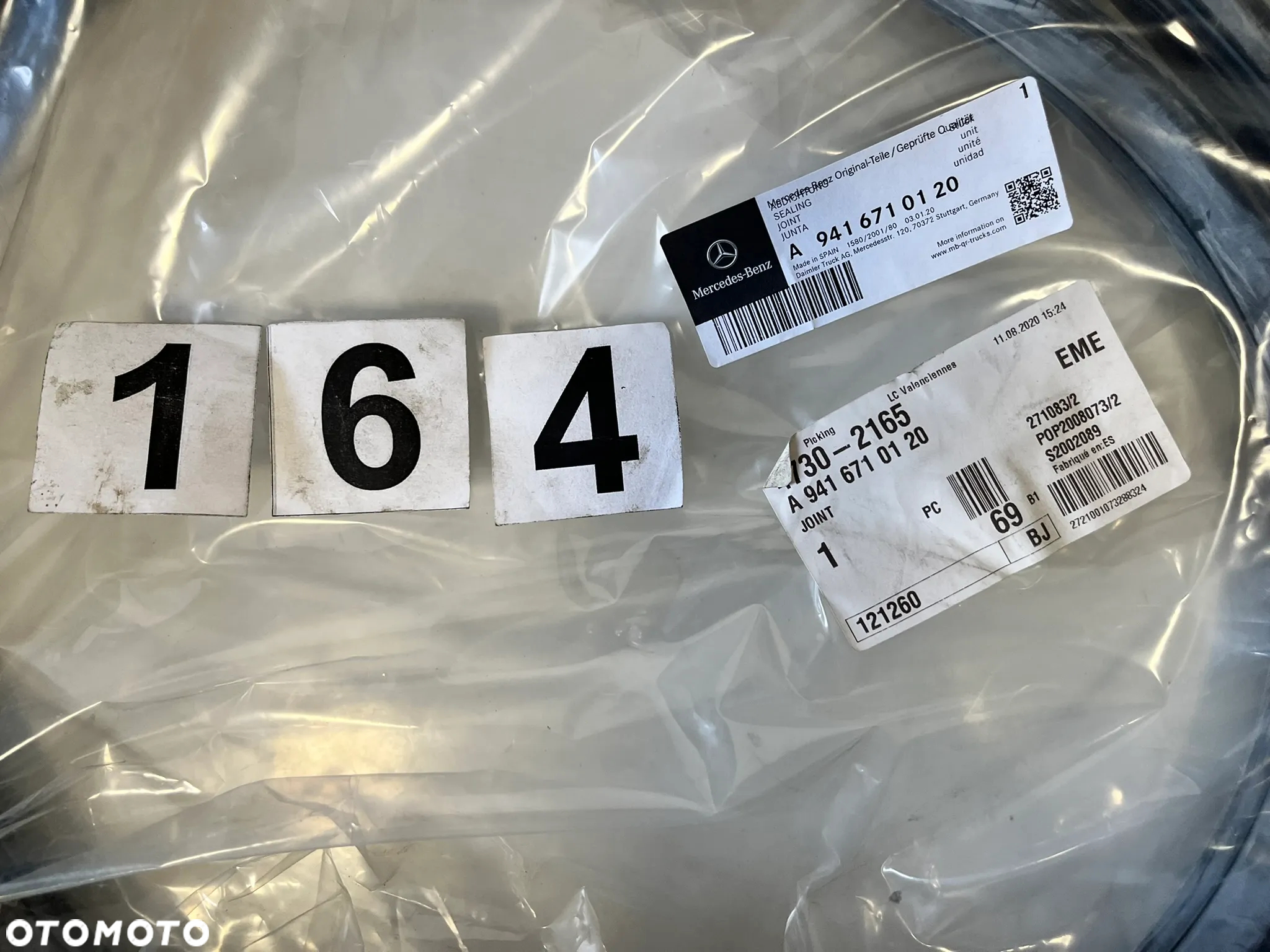 Uszczelka przedniej szyby Mercedes Actros MP2 / MP3 A9416710120 - 2
