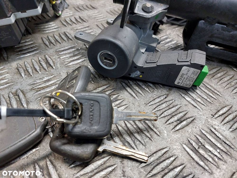 ZESTAW STARTOWY VOLVO V70 II 2.4 D 08677708A 0281010319 P09480761 - 8