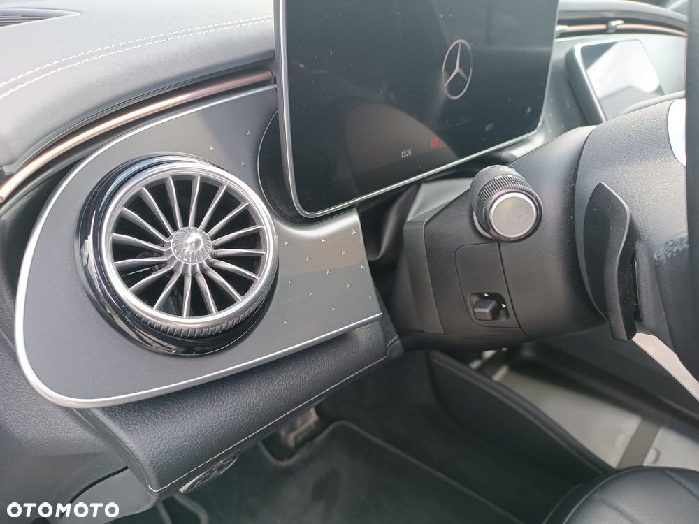 Mercedes-Benz EQE 300 89kWh AMG/Electric Art - 23