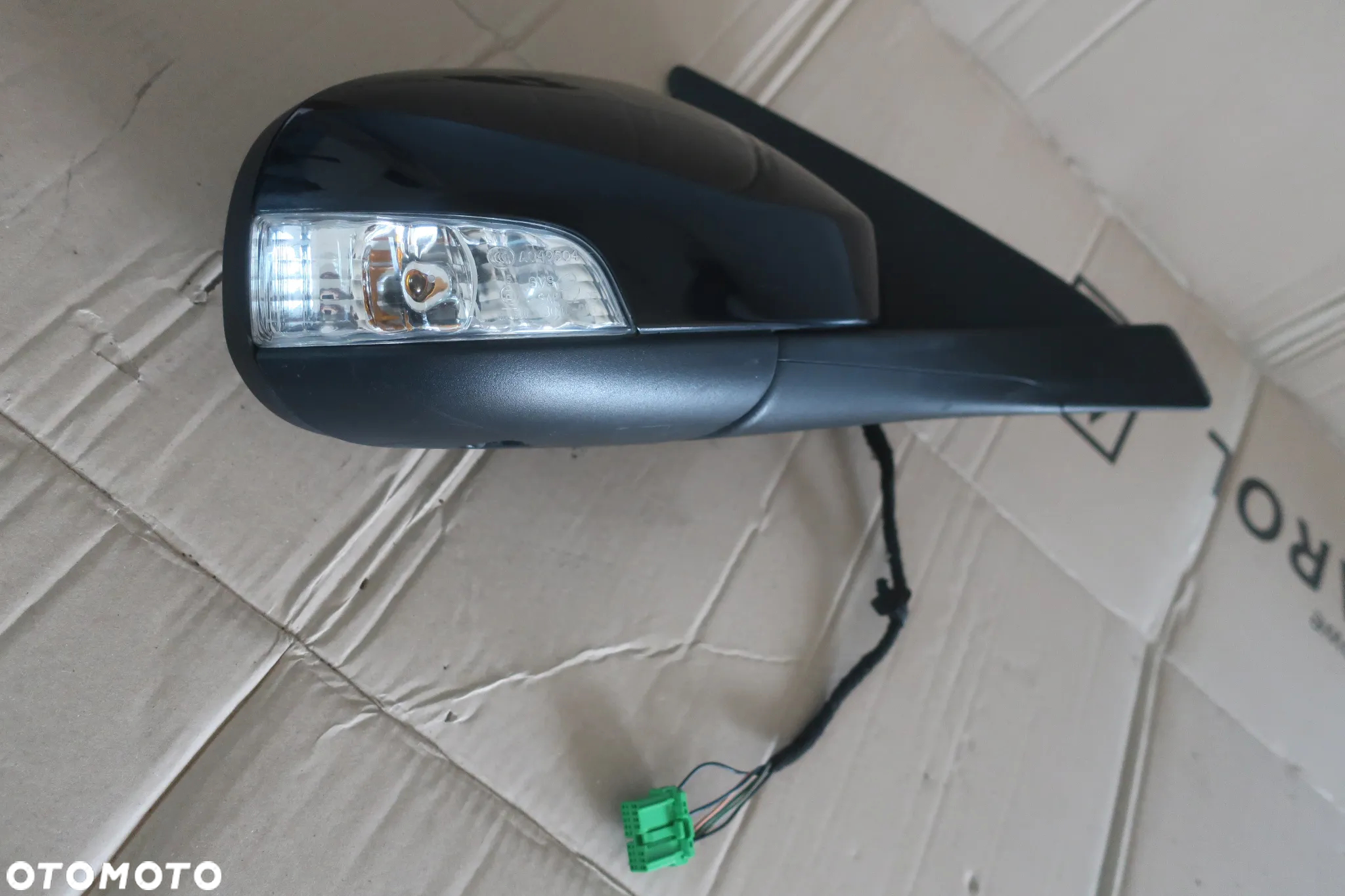 VOLVO C30 06-13 LUSTERKO PRAWE 452-46 6PIN EUROPA - 4