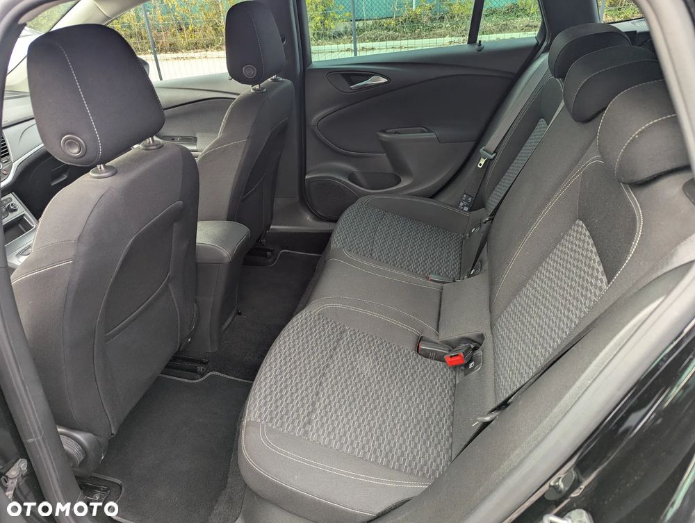 Opel Astra 1.4 Turbo Start/Stop 120 Jahre - 20