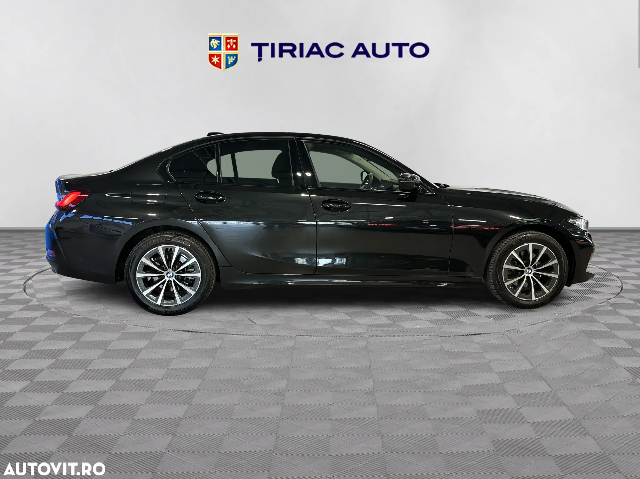 BMW Seria 3 320i xDrive Aut. - 6