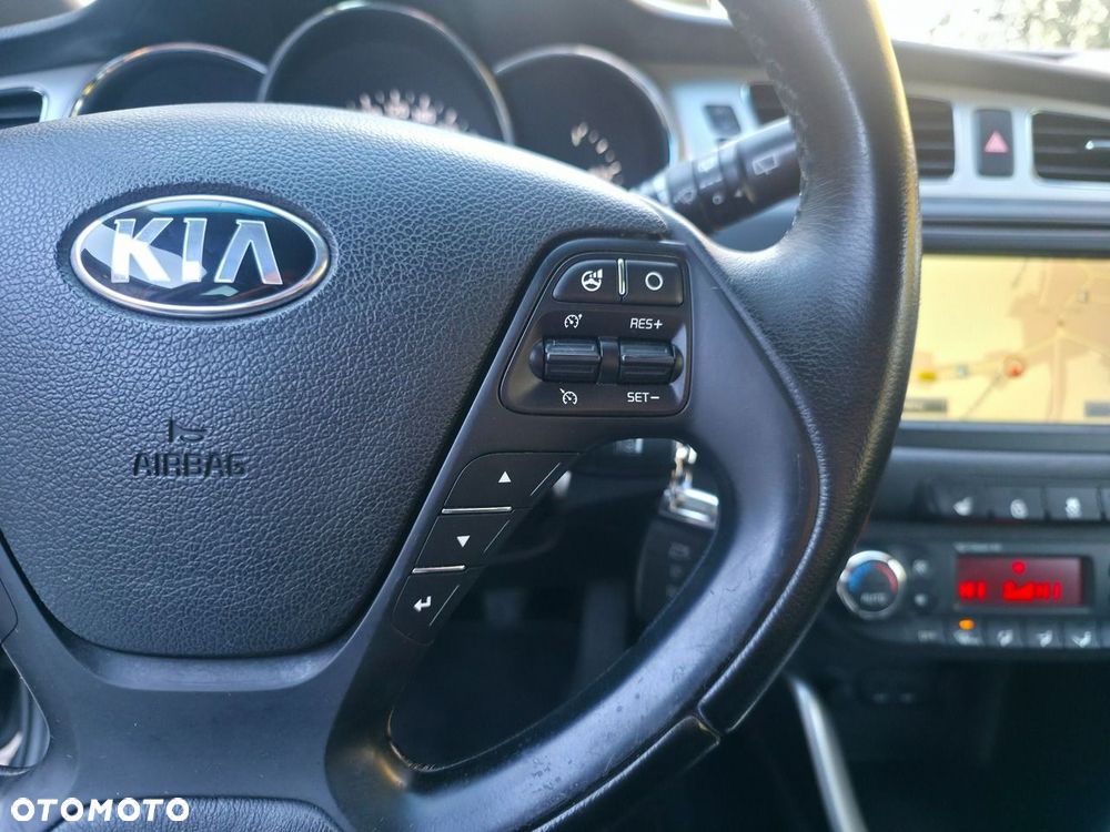 Kia Ceed - 19