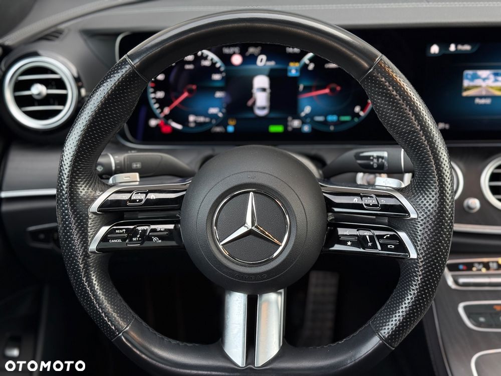 Mercedes-Benz Klasa E 220 d 4-Matic AMG - 37