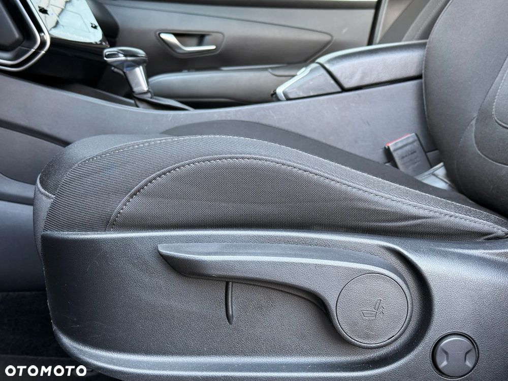 Hyundai Tucson 1.6 T-GDi Executive 4WD DCT - 27