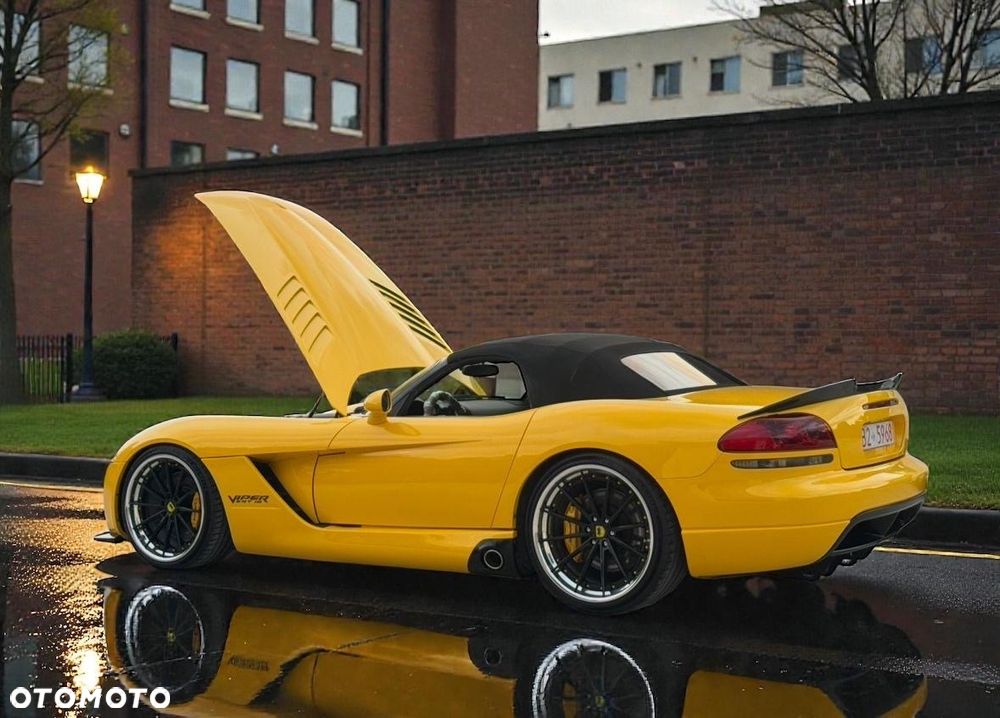 Dodge Viper - 2