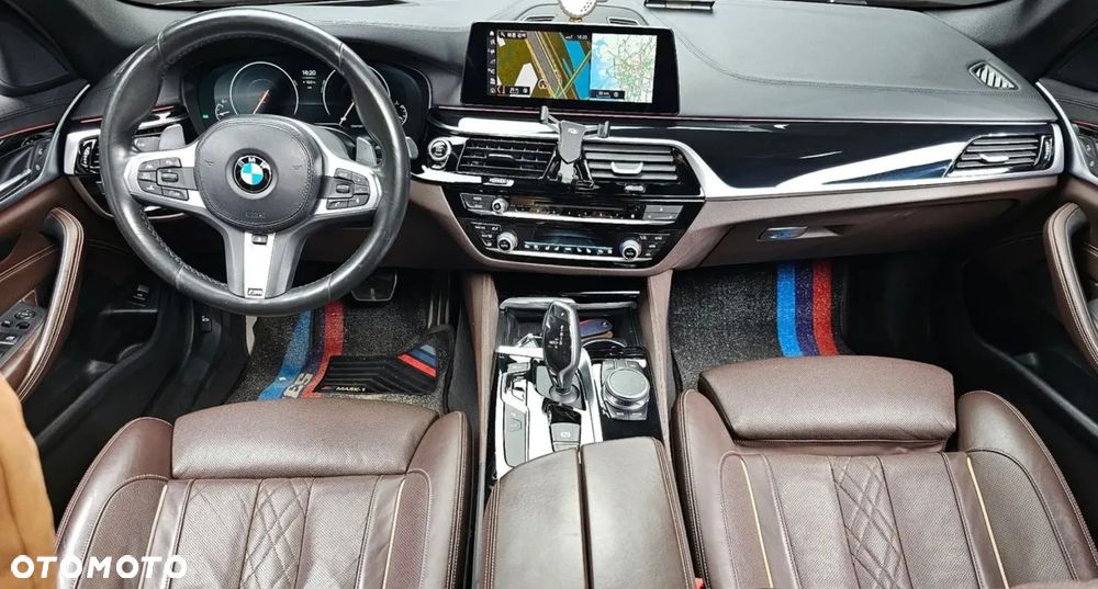 BMW Seria 5 530i GPF M Sport sport - 8