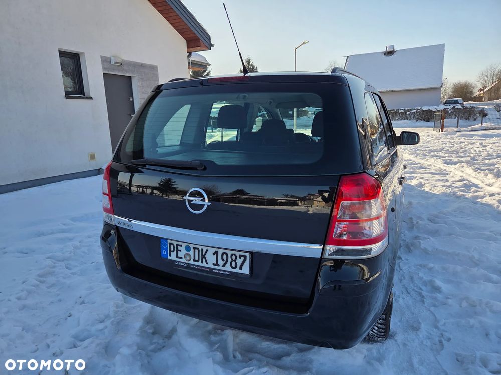 Opel Zafira 1.8 Family - 10