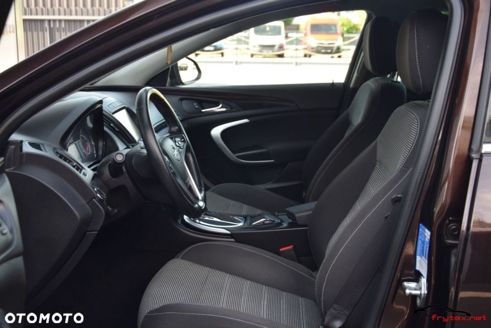 Opel Insignia - 17