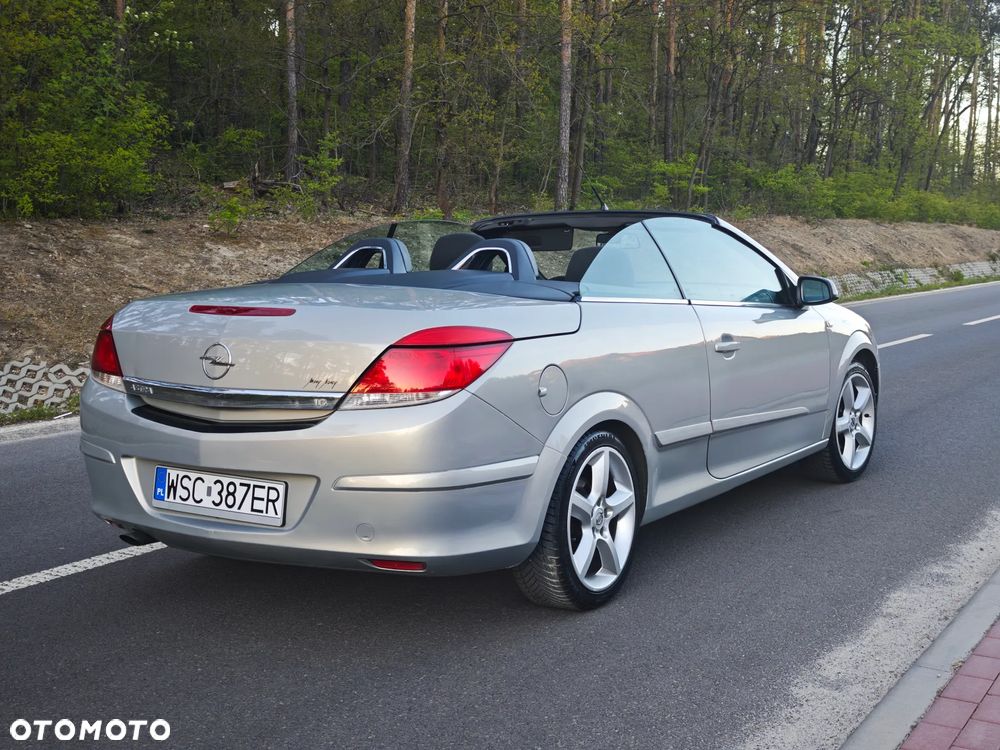 Opel Astra 1.6 Cosmo - 3