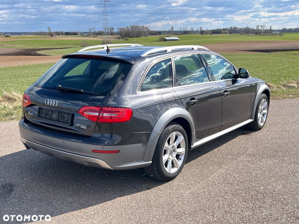 Audi A4 Allroad 2.0 TDI DPF S tronic - 8