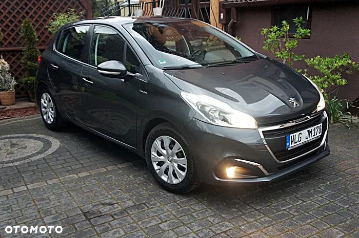 Peugeot 208 1.2 PureTech Allure - 15