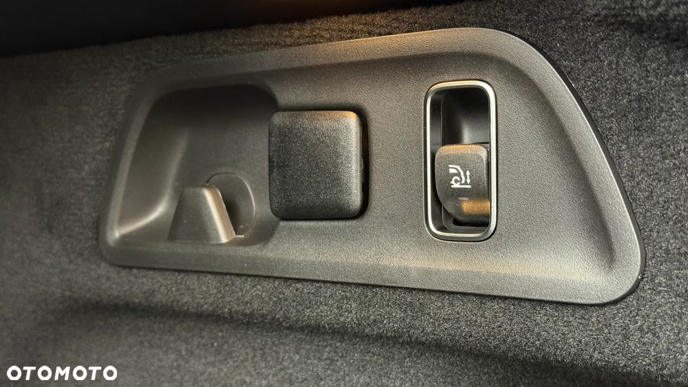 Mercedes-Benz GLE - 15