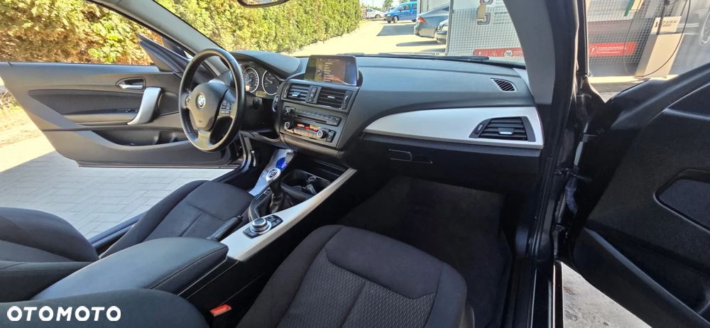 BMW Seria 1 114d Sport Line - 35