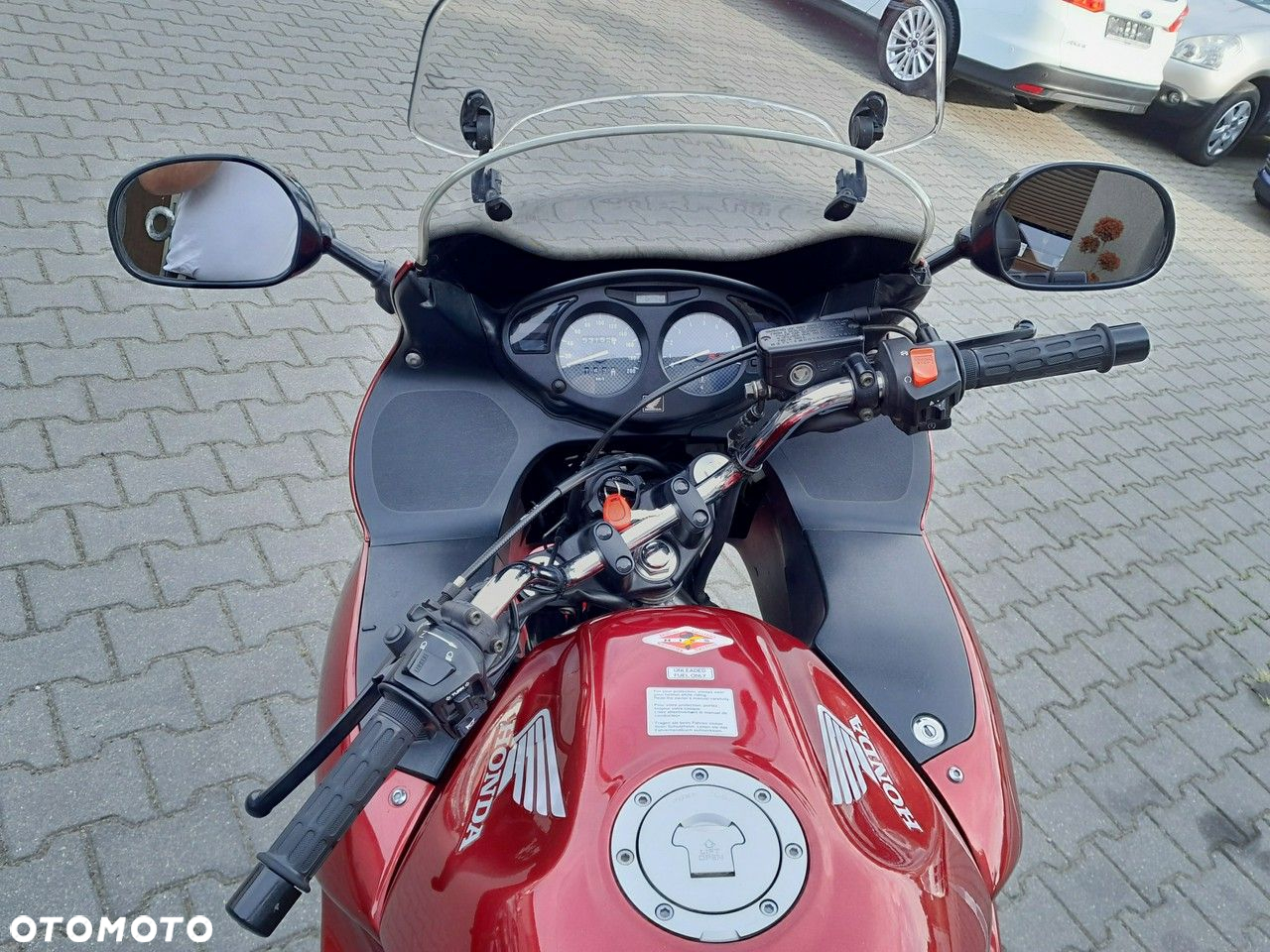 Honda NTV - 12