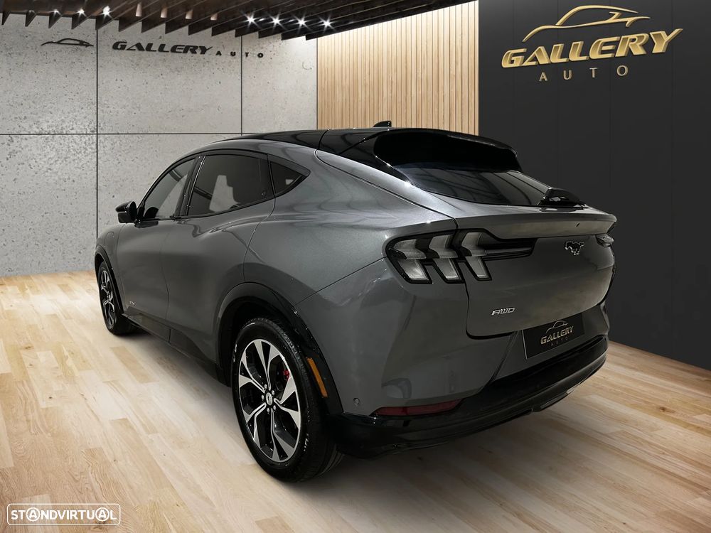 Ford Mustang Mach-E AWD PREMIUM - 5