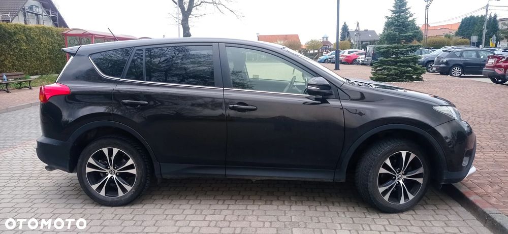 Toyota RAV4 2.0 D-4D Premium - 5