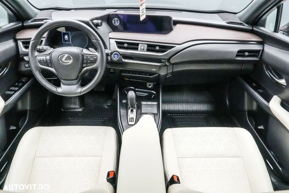 Lexus UX 300e Luxury - 7
