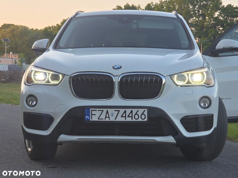 BMW X1 xDrive20d - 28