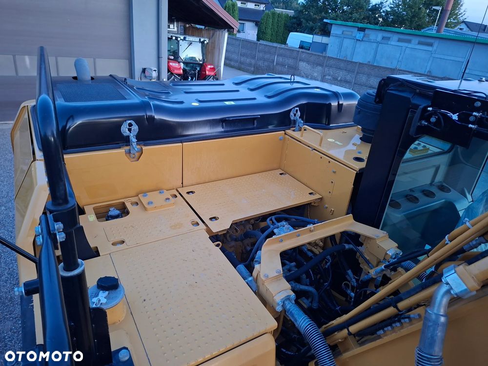 Caterpillar CAT 323 FL - 14